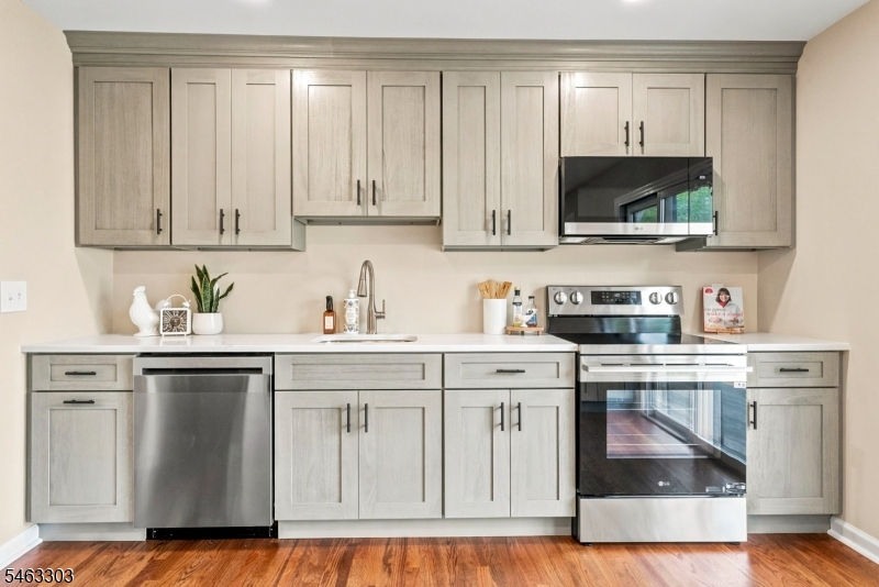 22 Marguerite Lane Montville NJ 07082