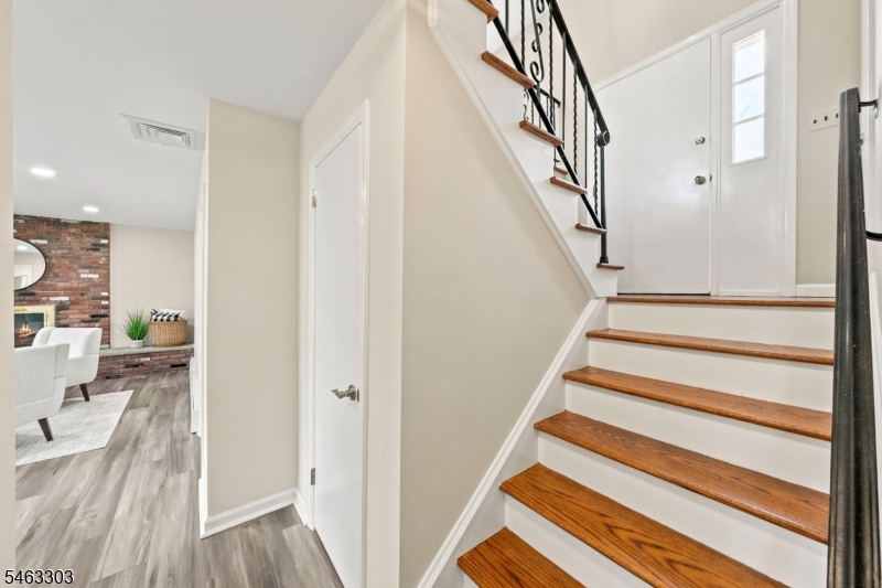 22 Marguerite Lane Montville NJ 07082
