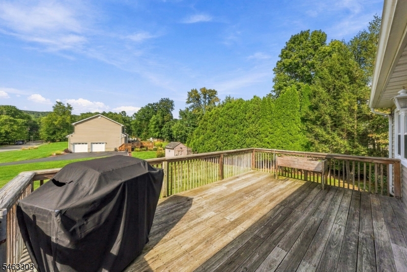 22 Marguerite Lane Montville NJ 07082
