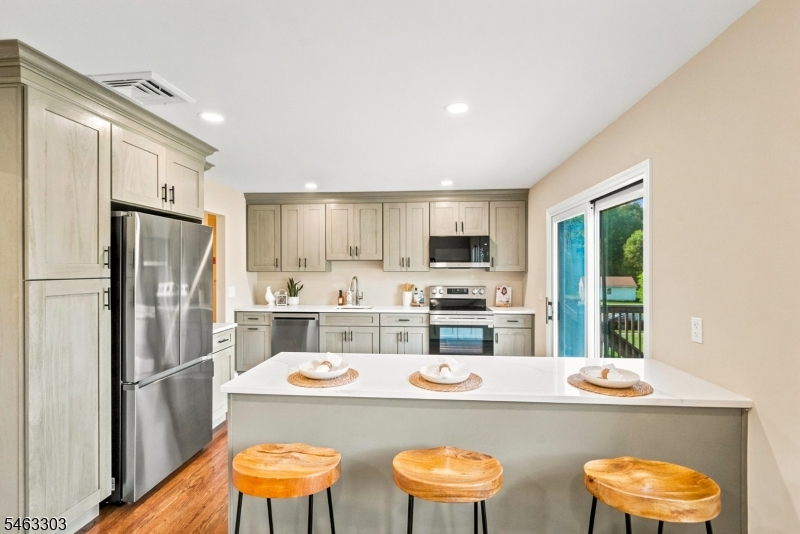 22 Marguerite Lane Montville NJ 07082