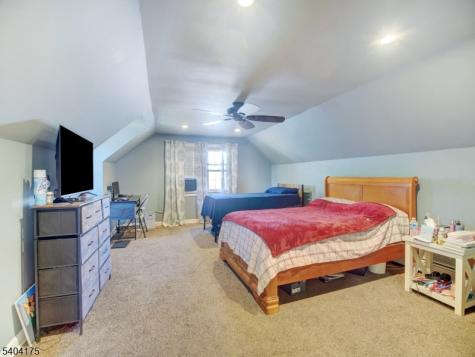 812 Washington Avenue Linden NJ 07036