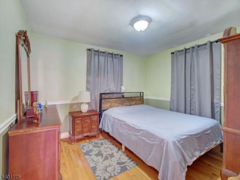 812 Washington Avenue Linden NJ 07036