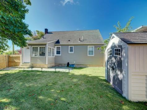 812 Washington Avenue Linden NJ 07036