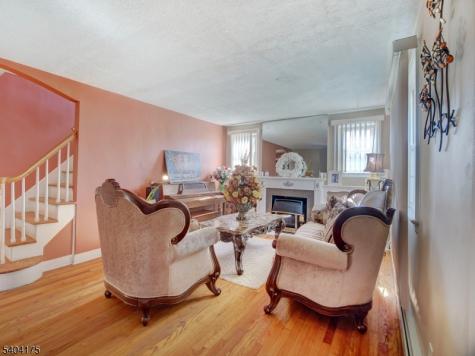 812 Washington Avenue Linden NJ 07036