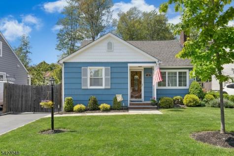 28 Janeway Place Morris Plains NJ 07950