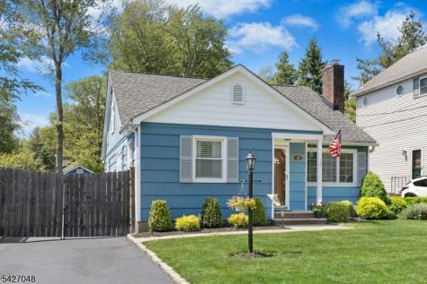 28 Janeway Place Morris Plains NJ 07950