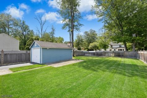28 Janeway Place Morris Plains NJ 07950
