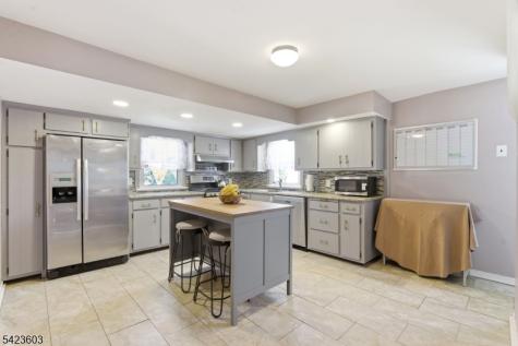 201 Floyd Street Belleville NJ 07109