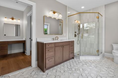 2 Ravinn Lane Warren NJ 07059