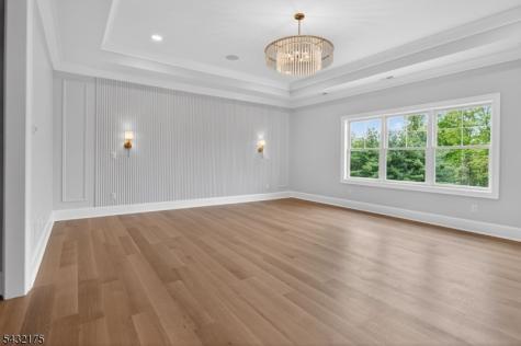 2 Ravinn Lane Warren NJ 07059
