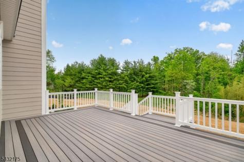 2 Ravinn Lane Warren NJ 07059