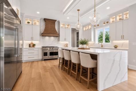 2 Ravinn Lane Warren NJ 07059