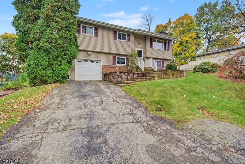 31 Dogwood Drive Newton NJ 07860