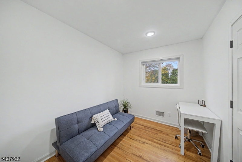 31 Dogwood Drive Newton NJ 07860