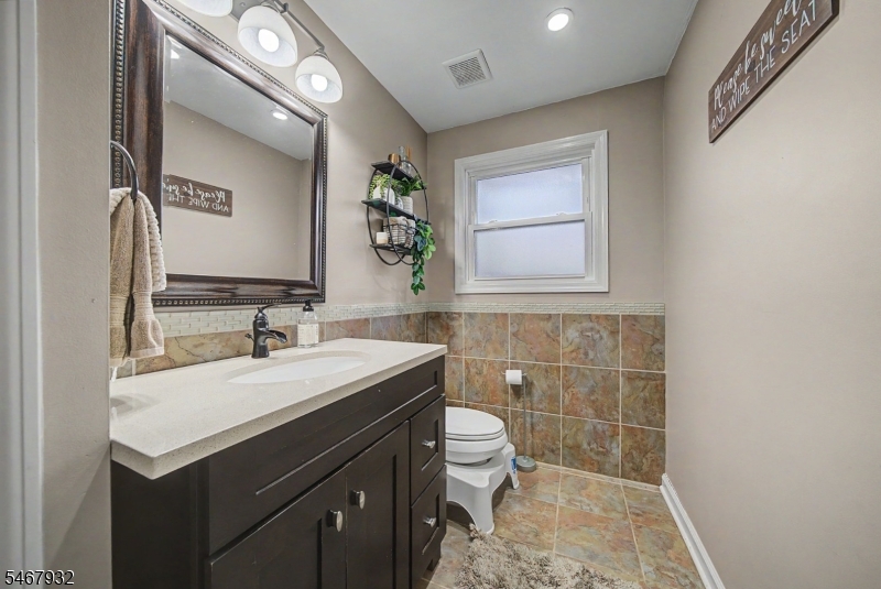 31 Dogwood Drive Newton NJ 07860
