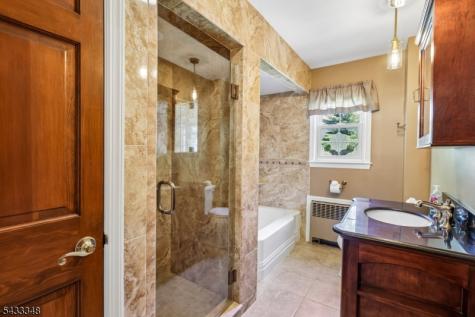 27 Shawnee Road Cranford NJ 07016