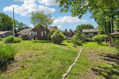 27 Shawnee Road Cranford NJ 07016