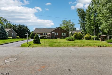 27 Shawnee Road Cranford NJ 07016
