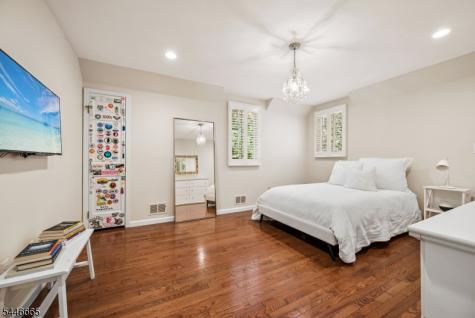 45 Acorn Road Watchung NJ 07069