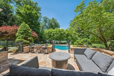 45 Acorn Road Watchung NJ 07069
