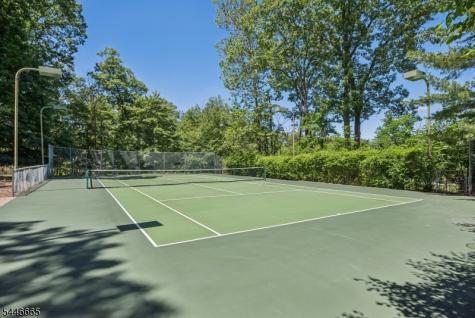 45 Acorn Road Watchung NJ 07069