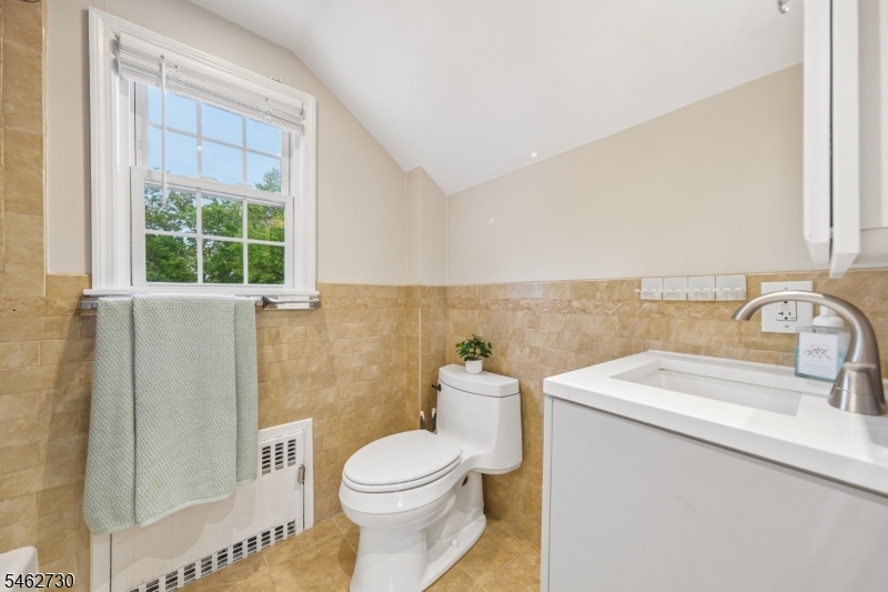36 Amelia Avenue Livingston NJ 07039