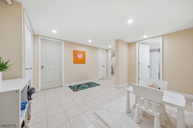 36 Amelia Avenue Livingston NJ 07039
