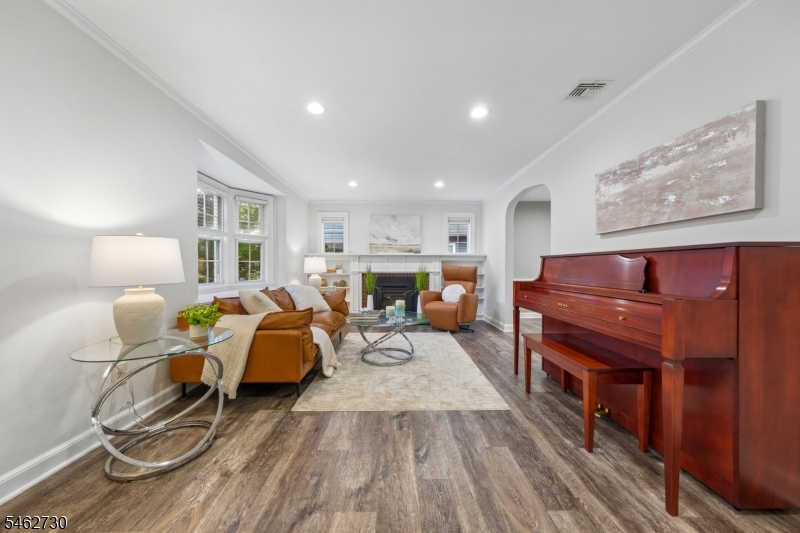 36 Amelia Avenue Livingston NJ 07039