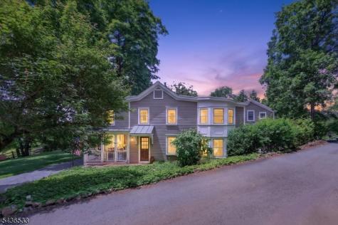 35 Woodledge Road Watchung NJ 07069