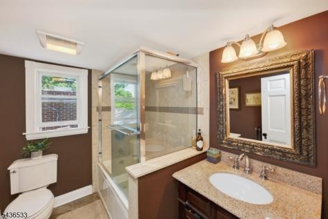 35 Woodledge Road Watchung NJ 07069