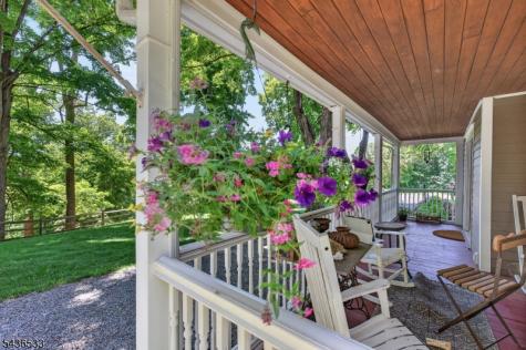35 Woodledge Road Watchung NJ 07069