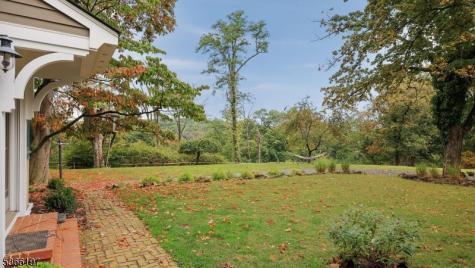 35 Woodledge Road Watchung NJ 07069