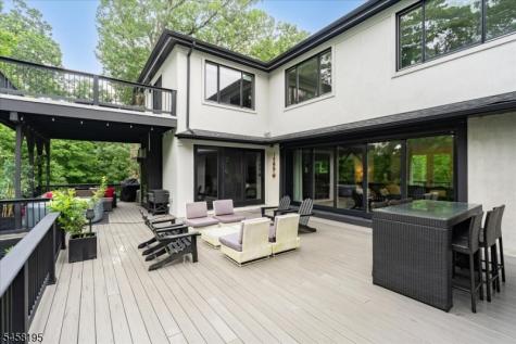 25 Oakwood Drive New Providence NJ 07974