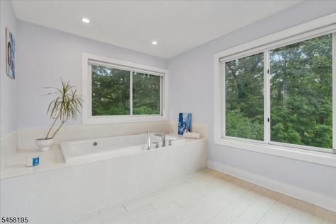 25 Oakwood Drive New Providence NJ 07974