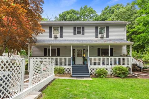 136 Jefferson Trail Hopatcong NJ 07843