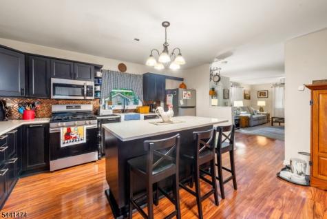 136 Jefferson Trail Hopatcong NJ 07843