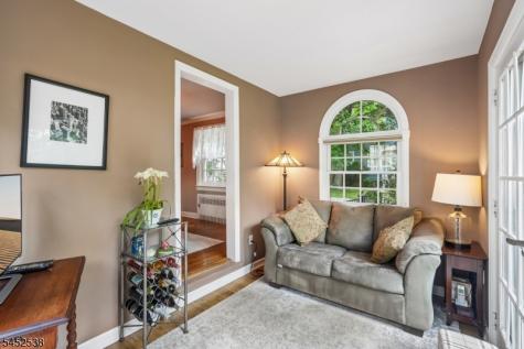69 Newman Avenue Verona NJ 07044