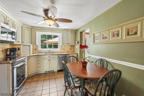 69 Newman Avenue Verona NJ 07044
