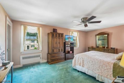 69 Newman Avenue Verona NJ 07044