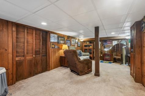69 Newman Avenue Verona NJ 07044