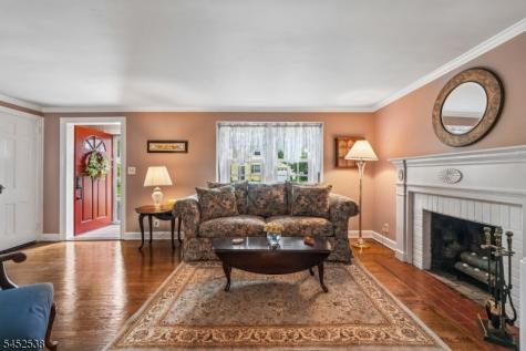 69 Newman Avenue Verona NJ 07044