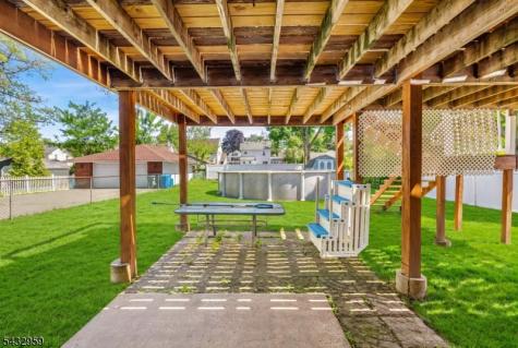 245 4TH Street Dunellen NJ 08812
