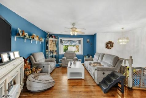 245 4TH Street Dunellen NJ 08812