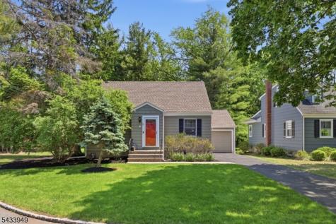 156 N Hillside Avenue Chatham NJ 07928