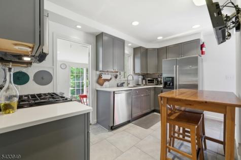 156 N Hillside Avenue Chatham NJ 07928