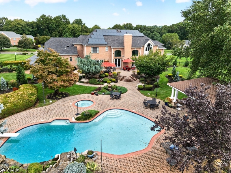 10 Maacka Drive Holmdel NJ 07733
