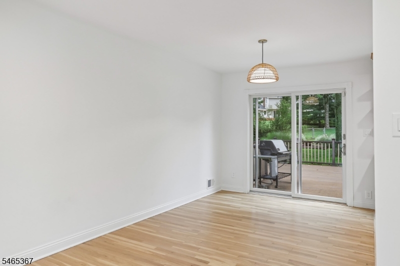 38 Billingsley Drive Livingston NJ 07039