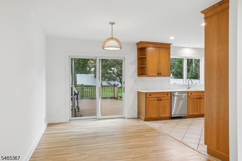 38 Billingsley Drive Livingston NJ 07039