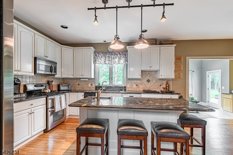 106 Stone Crossing Greenwich NJ 08886