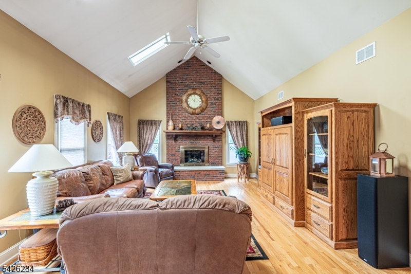 106 Stone Crossing Greenwich NJ 08886